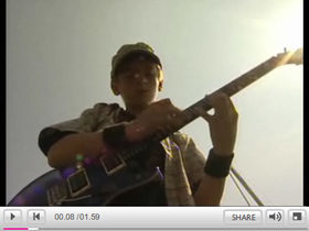 Schoolboy busker shreds for £70 an hour
